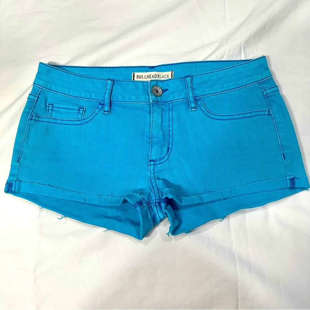 Bullhead Women low rise blue shorts size 3